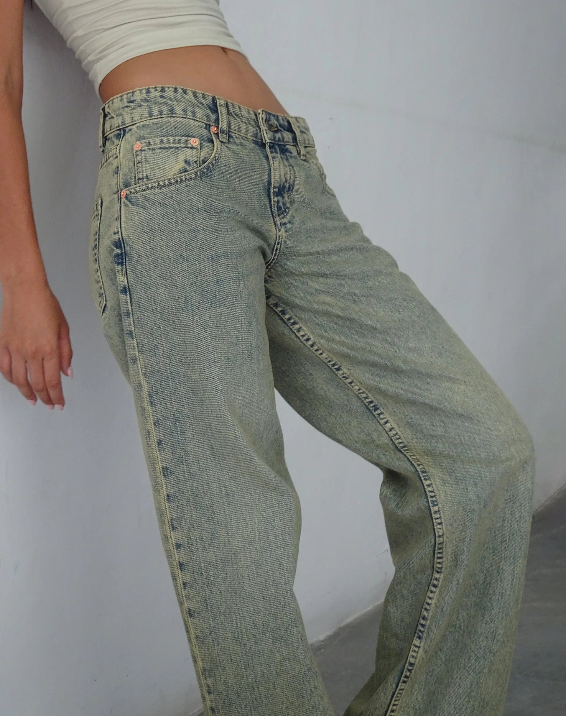 Low Rise Parallel Jeans in Sand Washed Blue