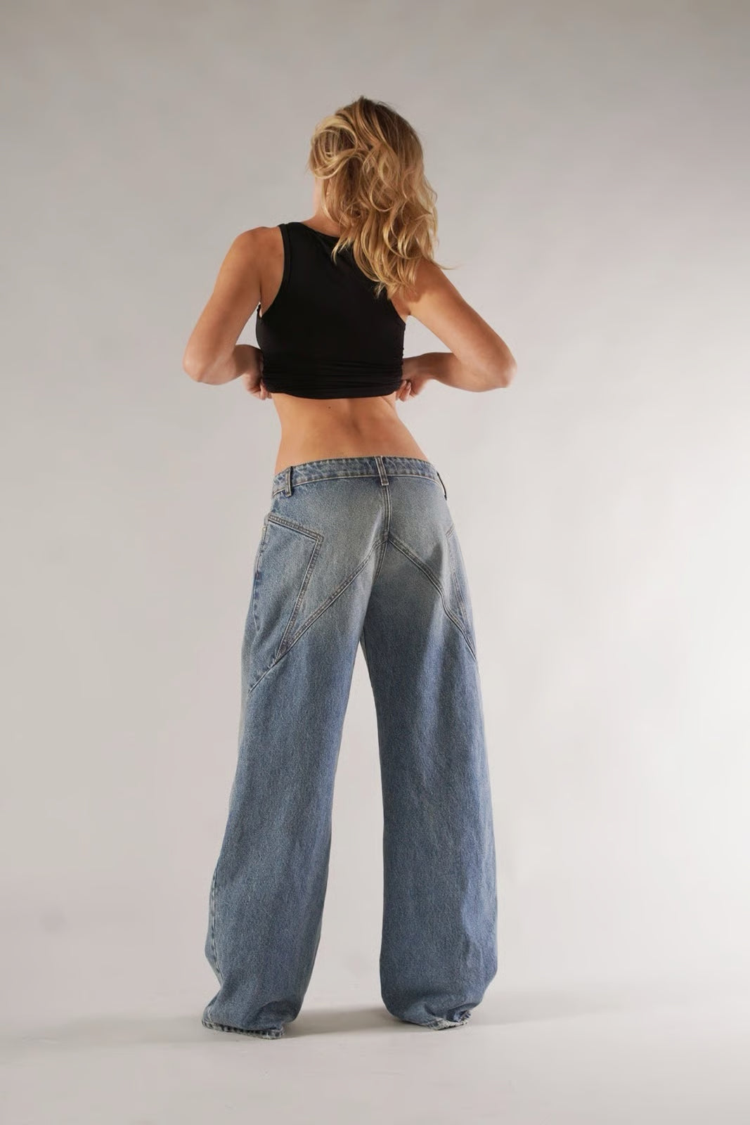 Low Rise Baggy Jeans in Light Blue