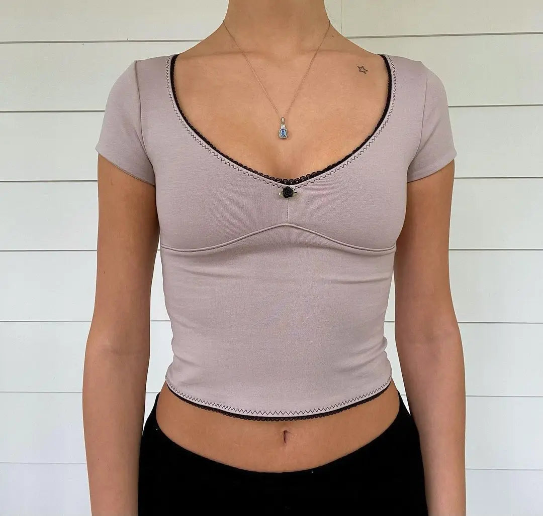 Deep V-Neck Short Sleeve T-Shirt Women Slim Fit T-Shirt Tight T-Shirts Summer Retro Tops Flower Lace Crop Top Slim Fit T-Shirts for Women V-Neck Short Sleeve