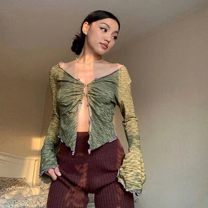 Women's Open Front Crop Tops Sexy V-Neck Long Sleeve Central Closure Salad Trim Blouse Vintage Streetwear